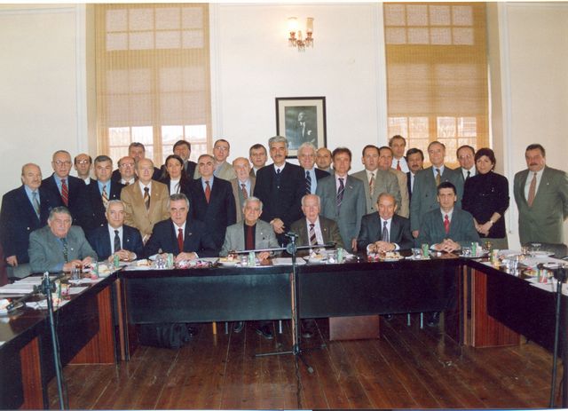 Toplantı 2002_04_06